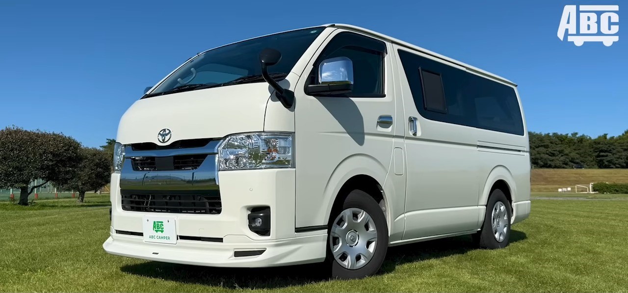 ハイエースベースのかーいんてりあ高橋 リラックスワゴン