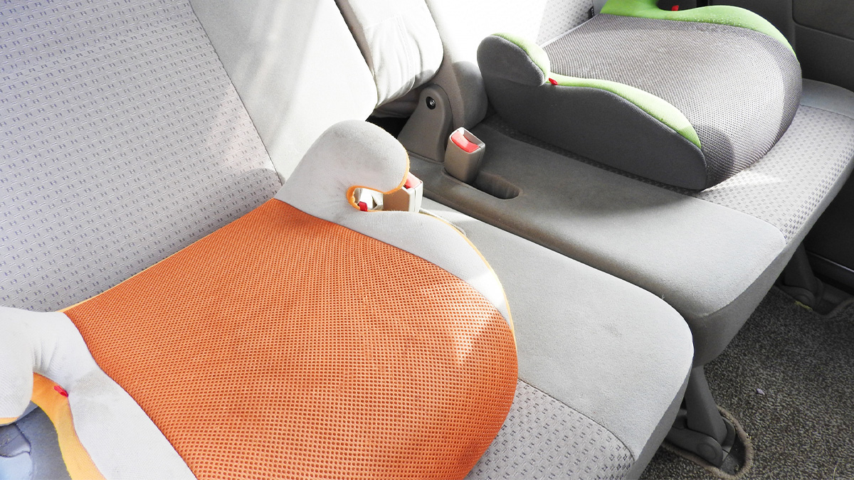 ジュニアシート（ブースターシート）