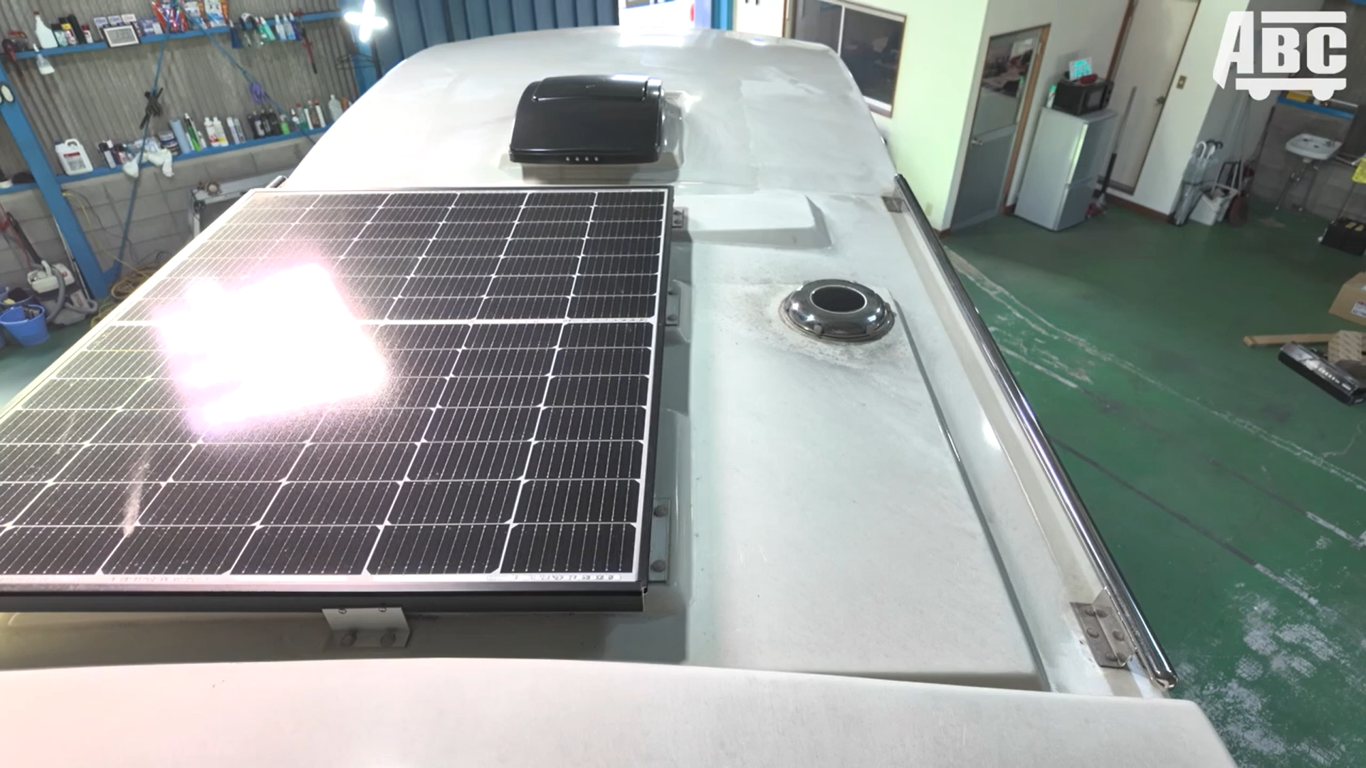 ジル520 ソーラー充電器 228W